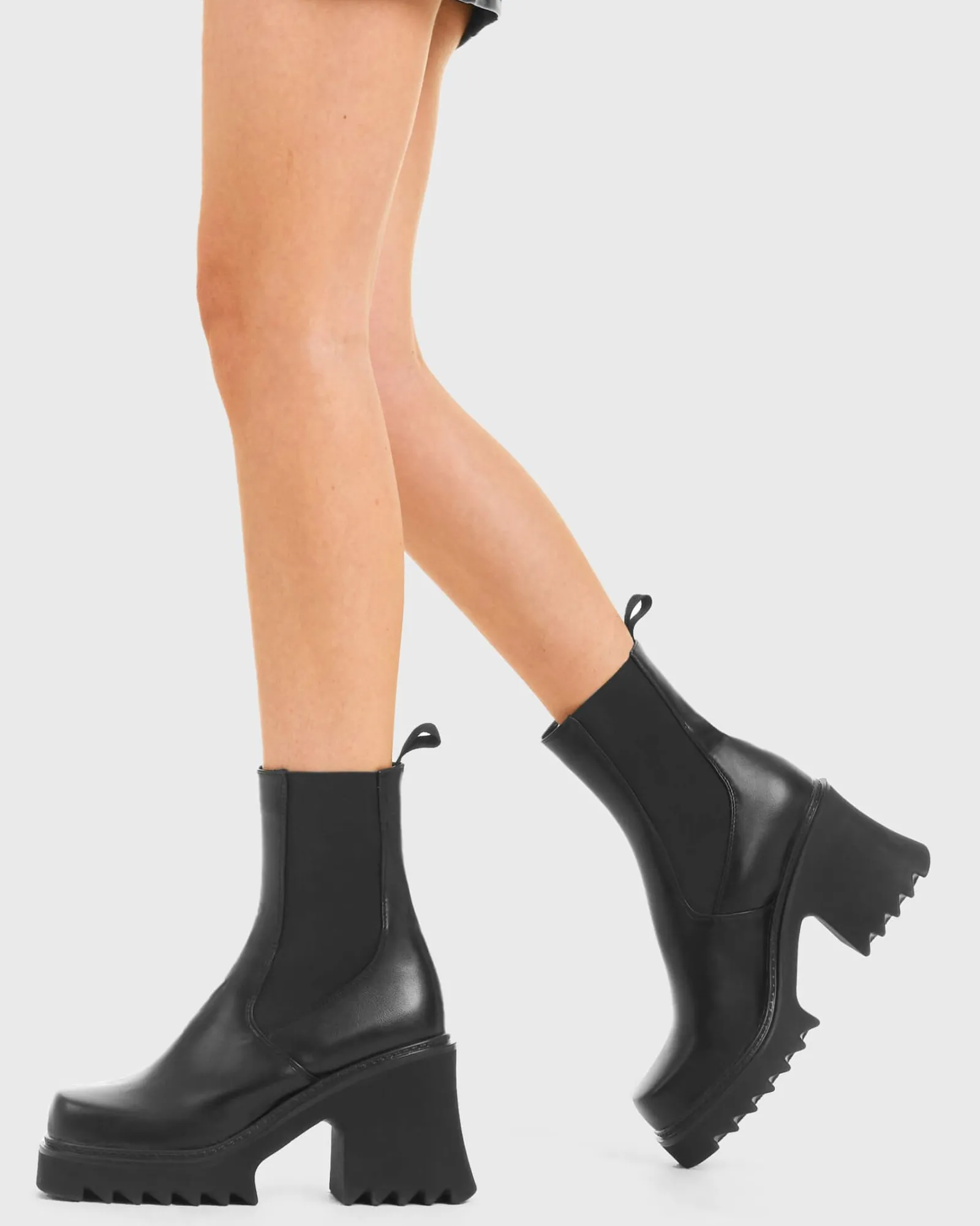 LAMODA Elevate Chunky Platform Ankle Boots Black< Knochel