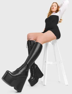LAMODA Kiss City Chunky Platform Knee High Boots< Kniehoch