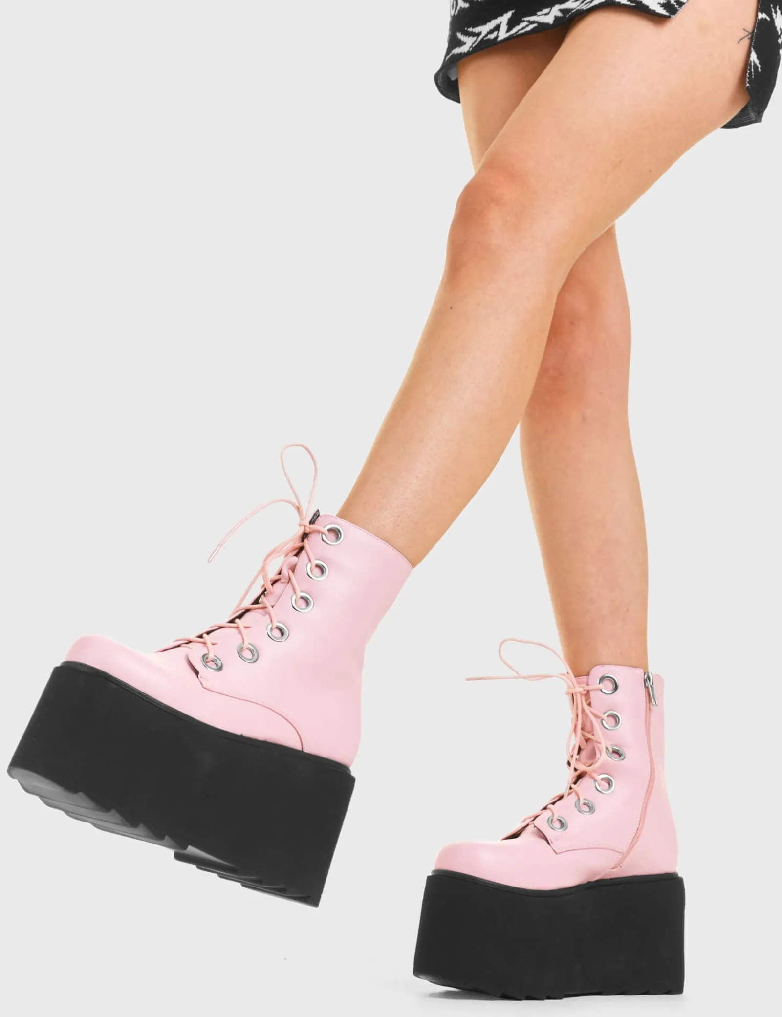 LAMODA Renegade Chunky Platform Ankle Boots< Knochel