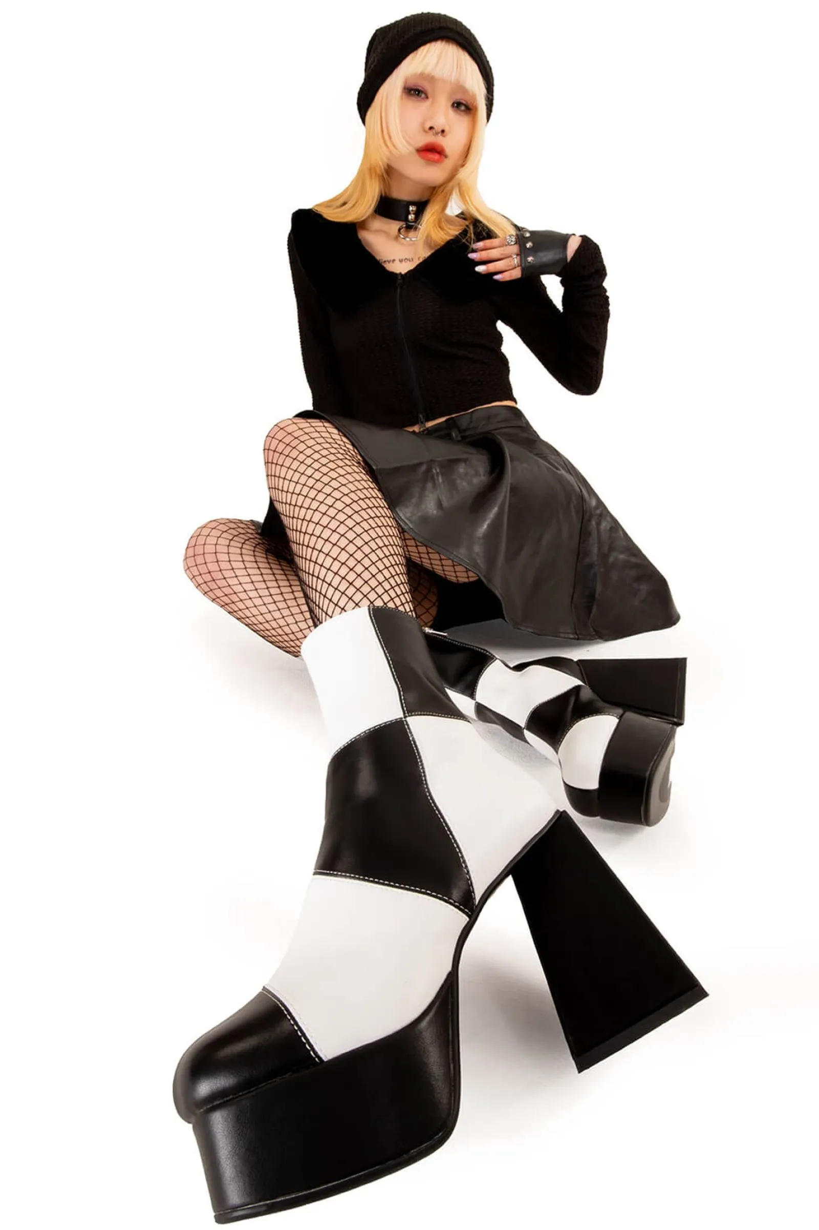 lamodawebsite Wait A Minute Platform Ankle Boots< Knochel